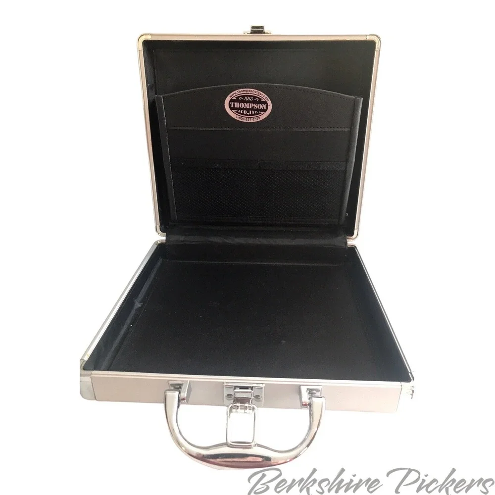 1915 Thompson & Co, Inc Travel Humidor Cigar Case No Strap